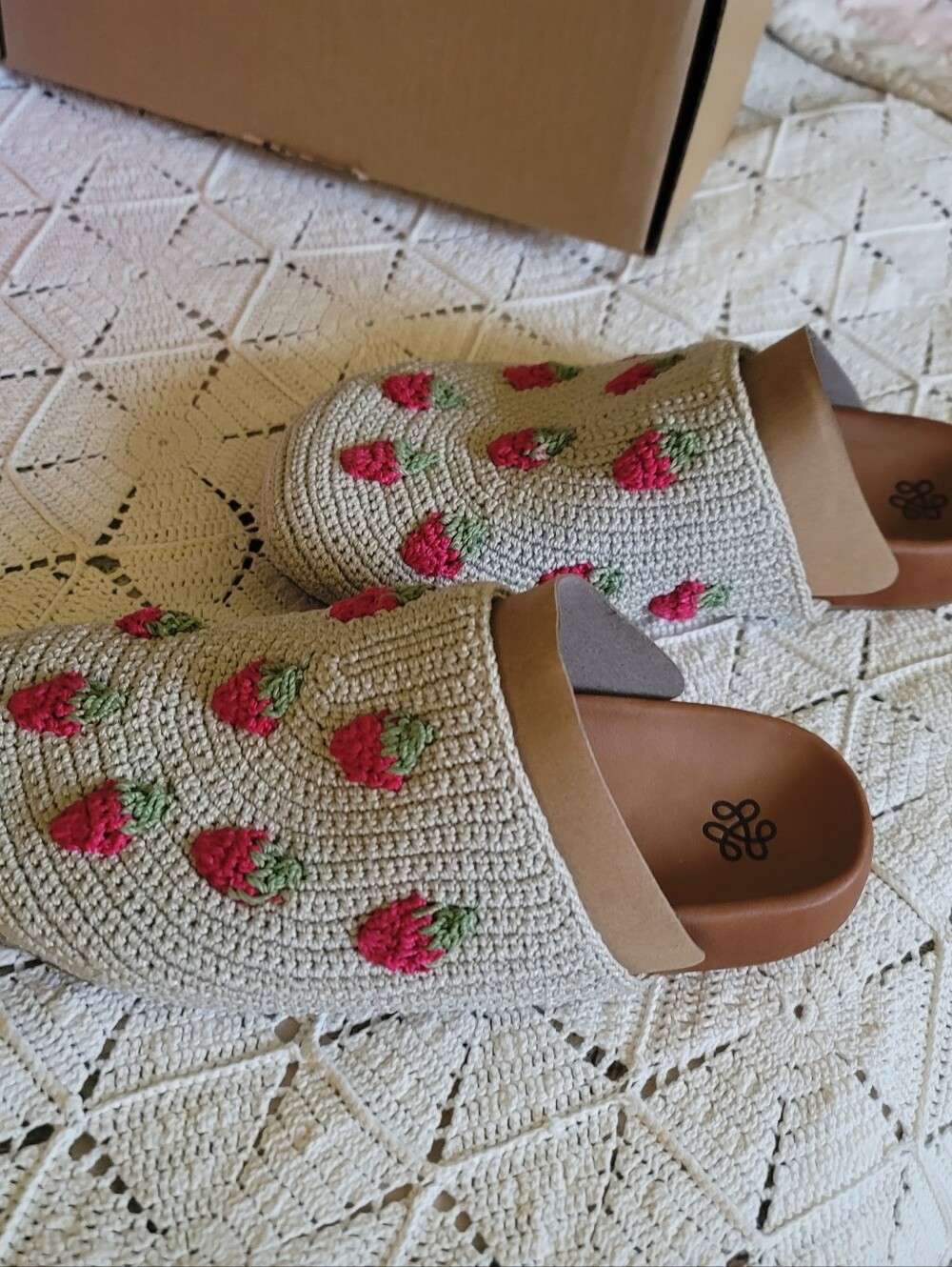 THE SAK BOLINAS CLOGS/MULES - Picture 2 of 4